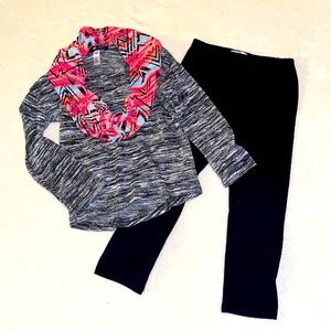 Kensie Top with scarf